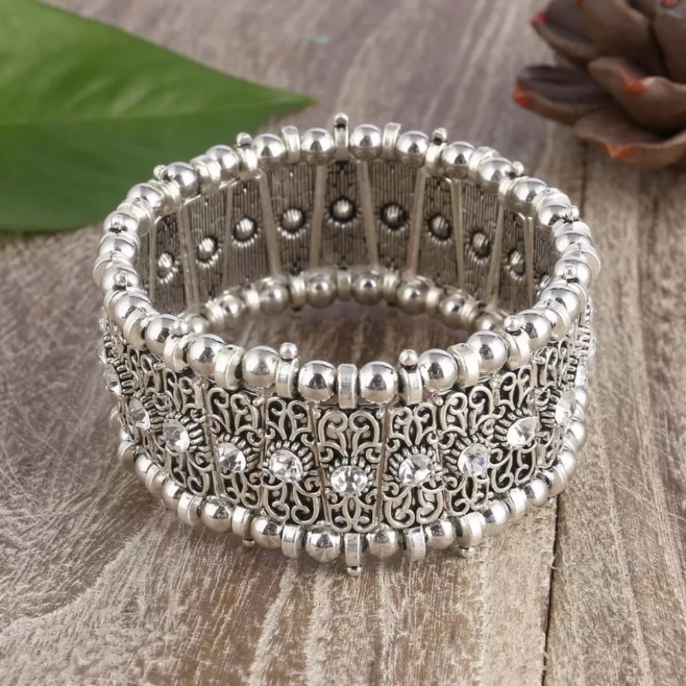 Bohemian elastic bracelet